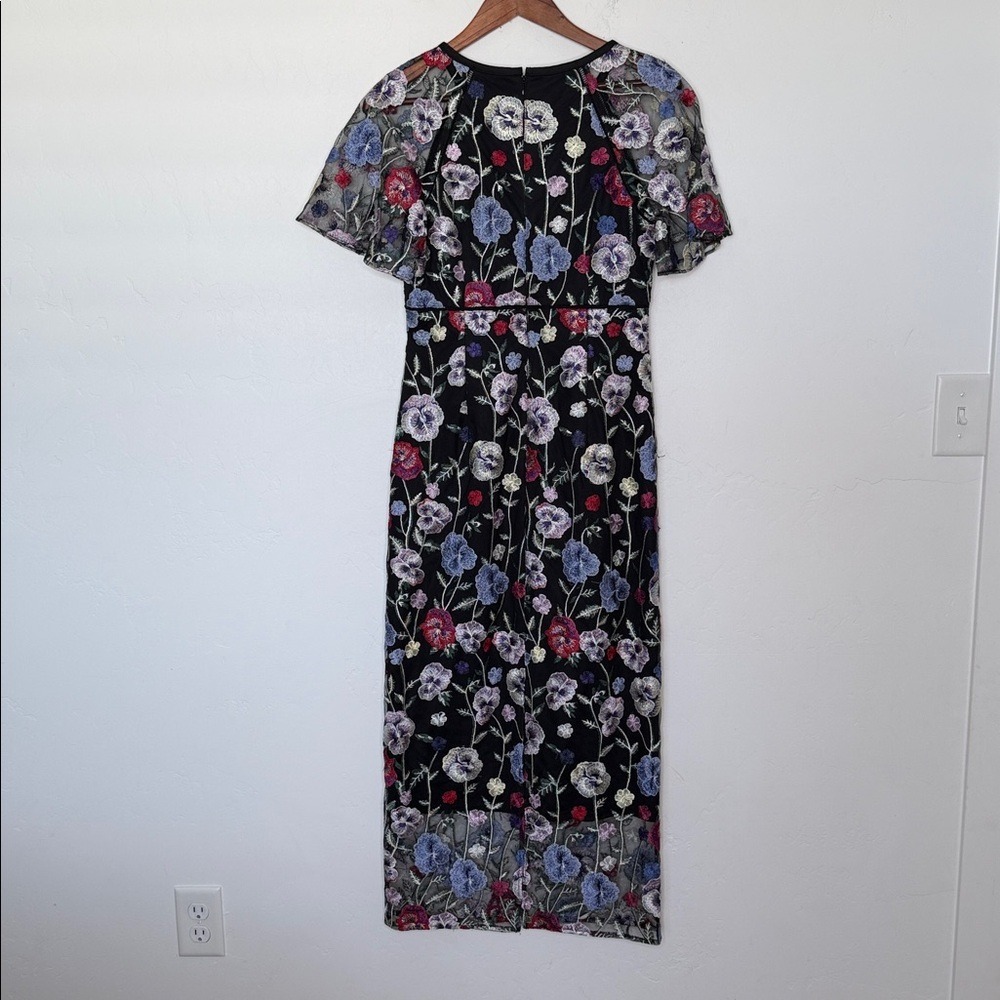 JS Collections Lacey Floral Embroidered Mesh Midi Dress Black NWT Size 6 - Picture 6 of 6